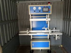 金屬容器測(cè)漏機(jī)運(yùn)行案例6